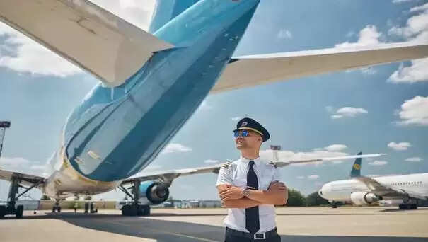 एयरपोर्ट्स अथॉरिटी ऑफ इंडिया में जूनियर एक्जीक्यूटिव के लिए 976 पदों पर भर्ती