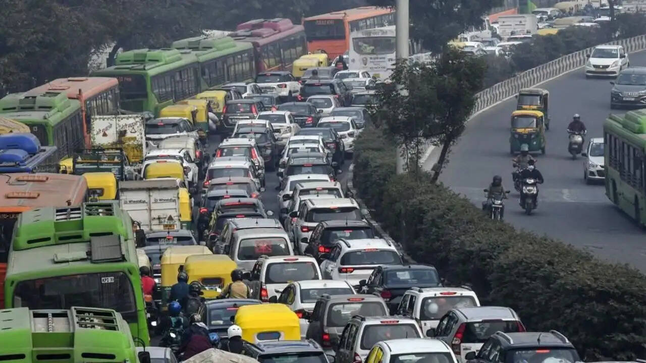 दिल्ली में IPL मैच के लिए ट्रैफिक एडवाइजरी जारी