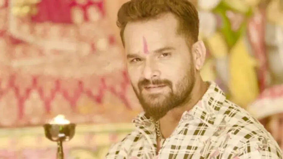 खेसारी लाल यादव ने चुनावी मैदान में रखा करियर दांव पर, बिहार विधानसभा चुनाव में राजद के उम्मीदवार