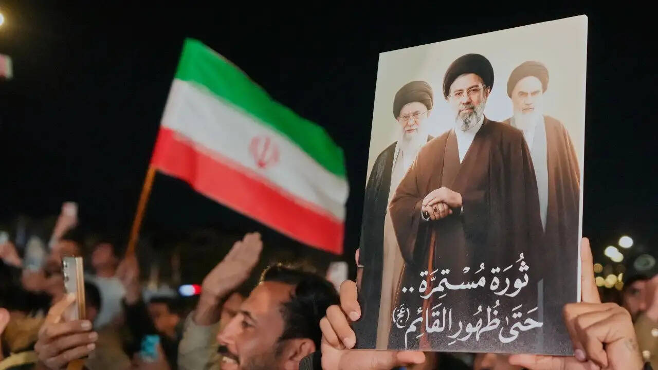 ईरान के नए नेता मोजतबा खामेनेई की अनुपस्थिति पर उठ रहे सवाल