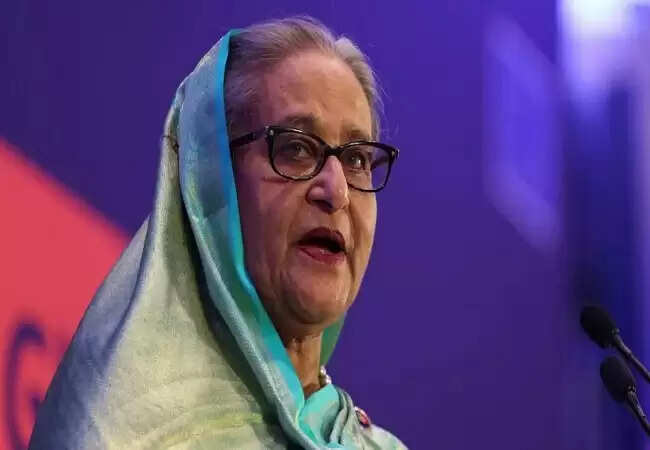 शेख हसीना के खिलाफ बांग्लादेश में शुरू हुआ मुकदमा, बढ़ी मुश्किलें
