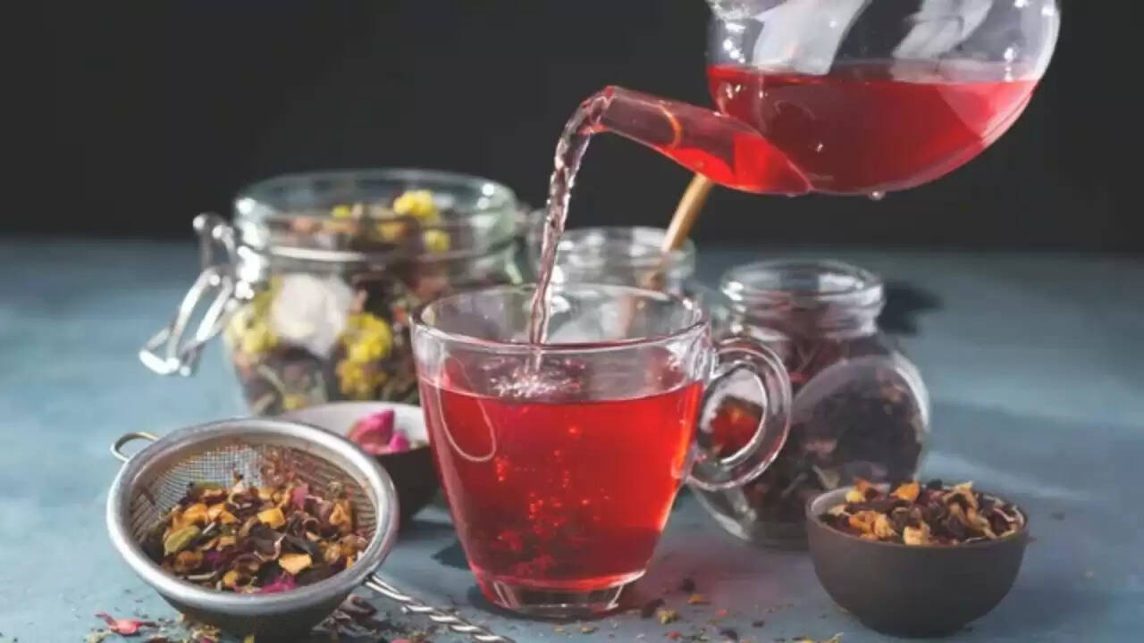 ईरान की चाय संस्कृति: दूध रहित चाय का अनोखा स्वाद