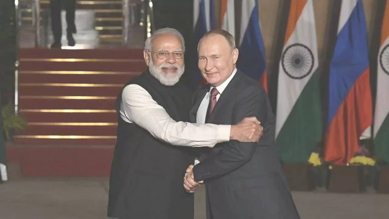 PM मोदी ने पुतिन को जन्मदिन पर दी शुभकामनाएं, भारत-रूस संबंधों पर हुई चर्चा
