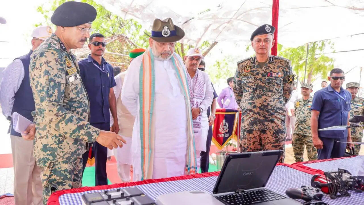 अमित शाह का अवैध निर्माणों के खिलाफ सख्त निर्देश