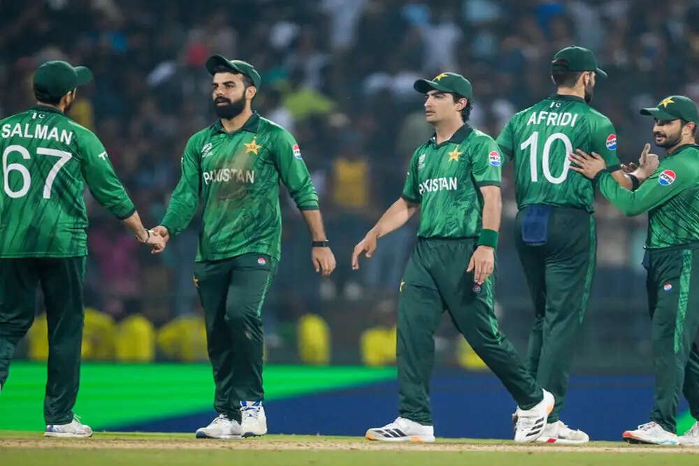 पाकिस्तान क्रिकेट टीम का टी20 विश्व कप में निराशाजनक प्रदर्शन और जुर्माना