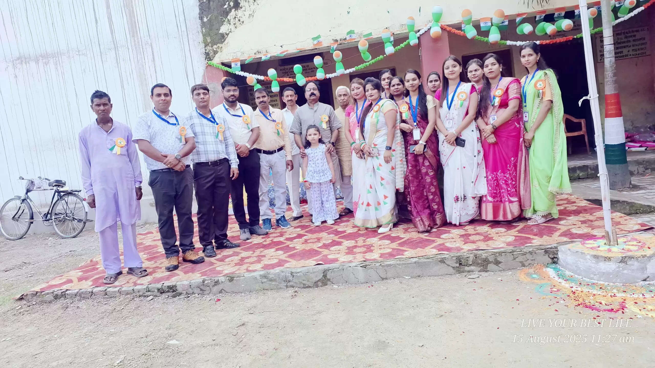 79वां स्वतंत्रता दिवस: नौतनवा के आदर्श जूनियर हाईस्कूल में धूमधाम से मनाया गया