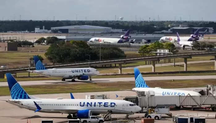 अमेरिका में सरकारी शटडाउन का हवाई सेवाओं पर गंभीर प्रभाव