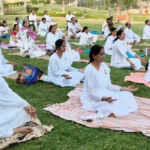 भिवानी में अंतर्राष्ट्रीय योग दिवस पर प्रजापिता ब्रह्माकुमारी का योगाभ्यास