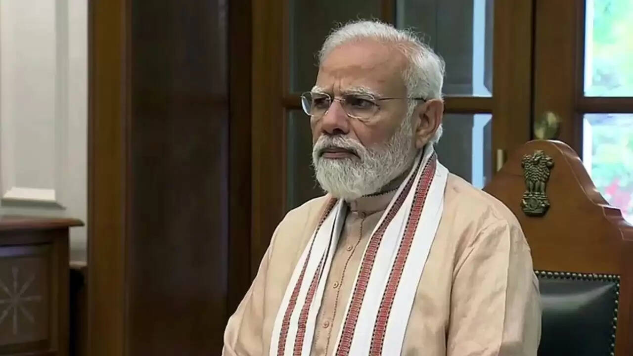 PM Modi की अहम बैठक: एयर इंडिया दुर्घटना पर राहत कार्यों की निगरानी