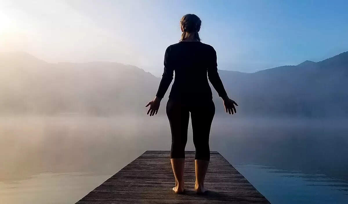 योगासन से घुटनों के दर्द में राहत पाने के उपाय