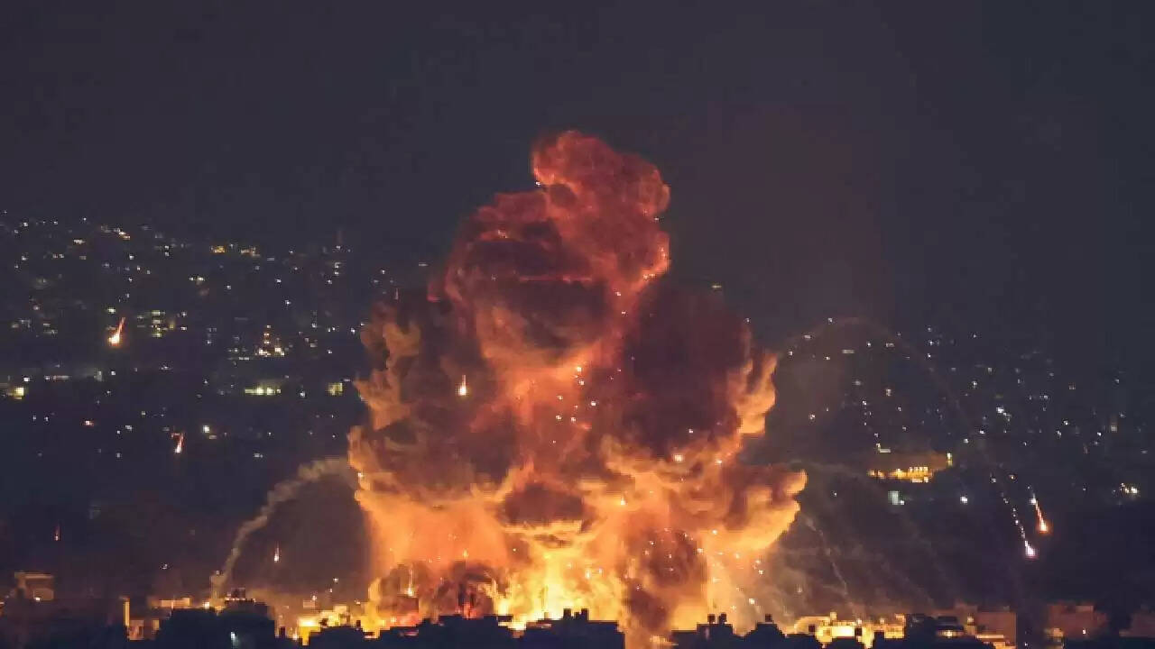 ईरान-इज़राइल संघर्ष: क्या बढ़ रहा है परमाणु खतरा?