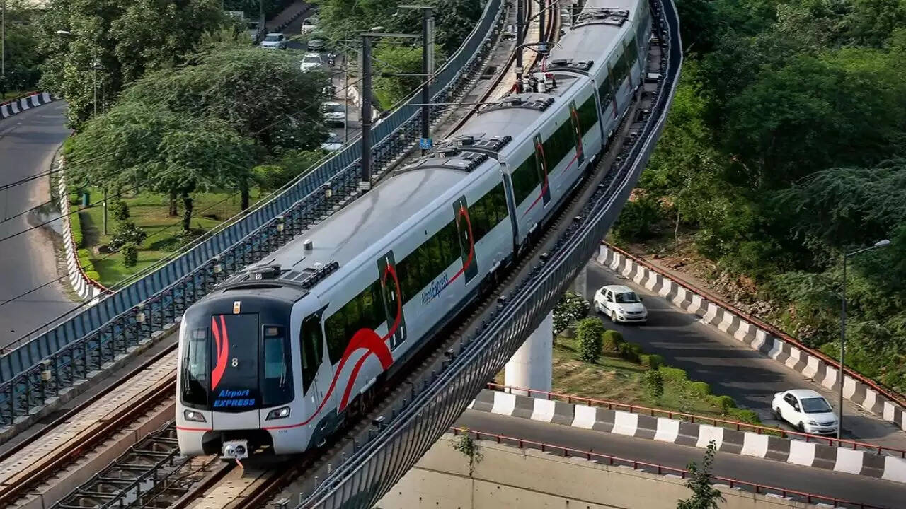 दिल्ली मेट्रो ने रक्षा बंधन पर बनाया नया रिकॉर्ड