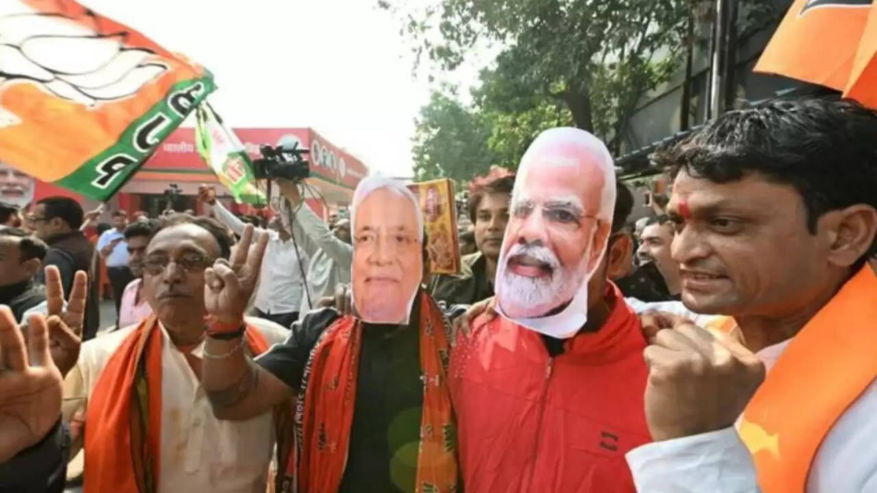 बिहार में नई सरकार के गठन की तैयारी, एनडीए की रणनीति स्पष्ट