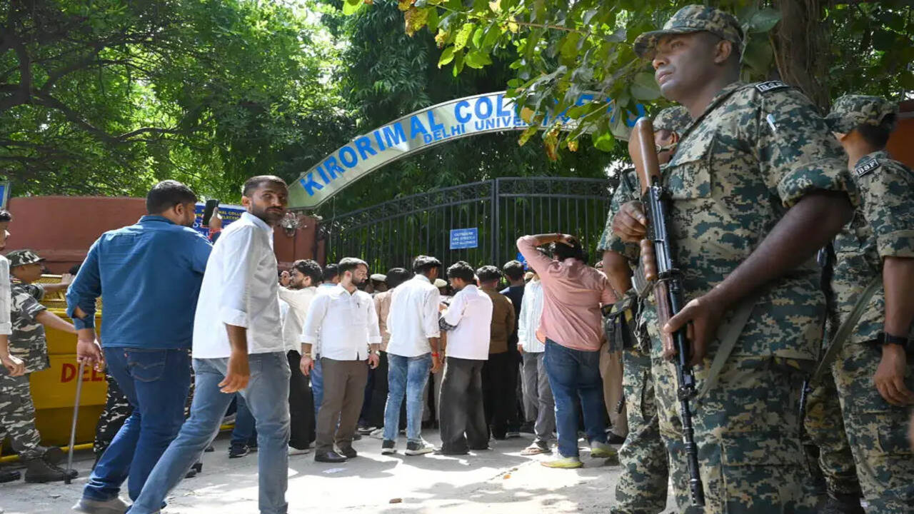 दिल्ली विश्वविद्यालय छात्र संघ चुनाव: एनएसयूआई के विजय मीणा ने बढ़त बनाई