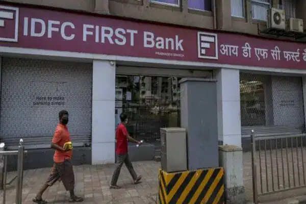 हरियाणा में 590 करोड़ के बैंक घोटाले में CBI की छापेमारी