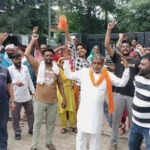 सफाई कर्मचारियों की हड़ताल जारी, सरकार से टेंडर रद्द करने की मांग