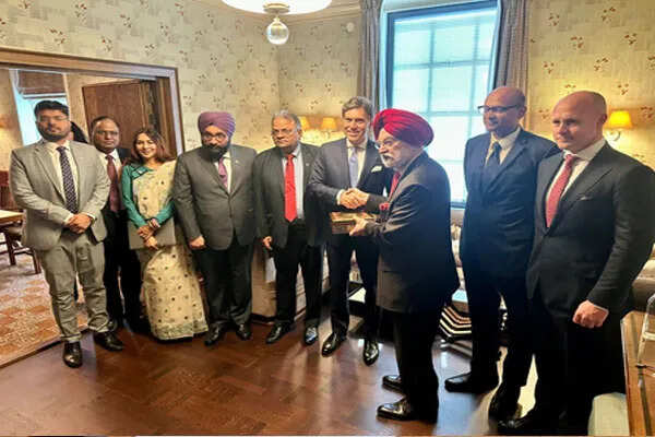 भारत का ओपन एकरेज लाइसेंसिंग प्रोग्राम: 2.5 लाख वर्ग किलोमीटर में ऊर्जा खोज
