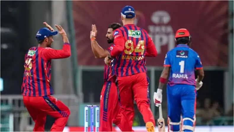 IPL 2026: लखनऊ ने दिल्ली को 142 रन का लक्ष्य दिया