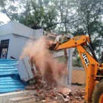 अवैध कालोनी के निर्माण पर डीटीपी की कार्रवाई, डोहकी में चार एकड़ भूमि जमींदोज
