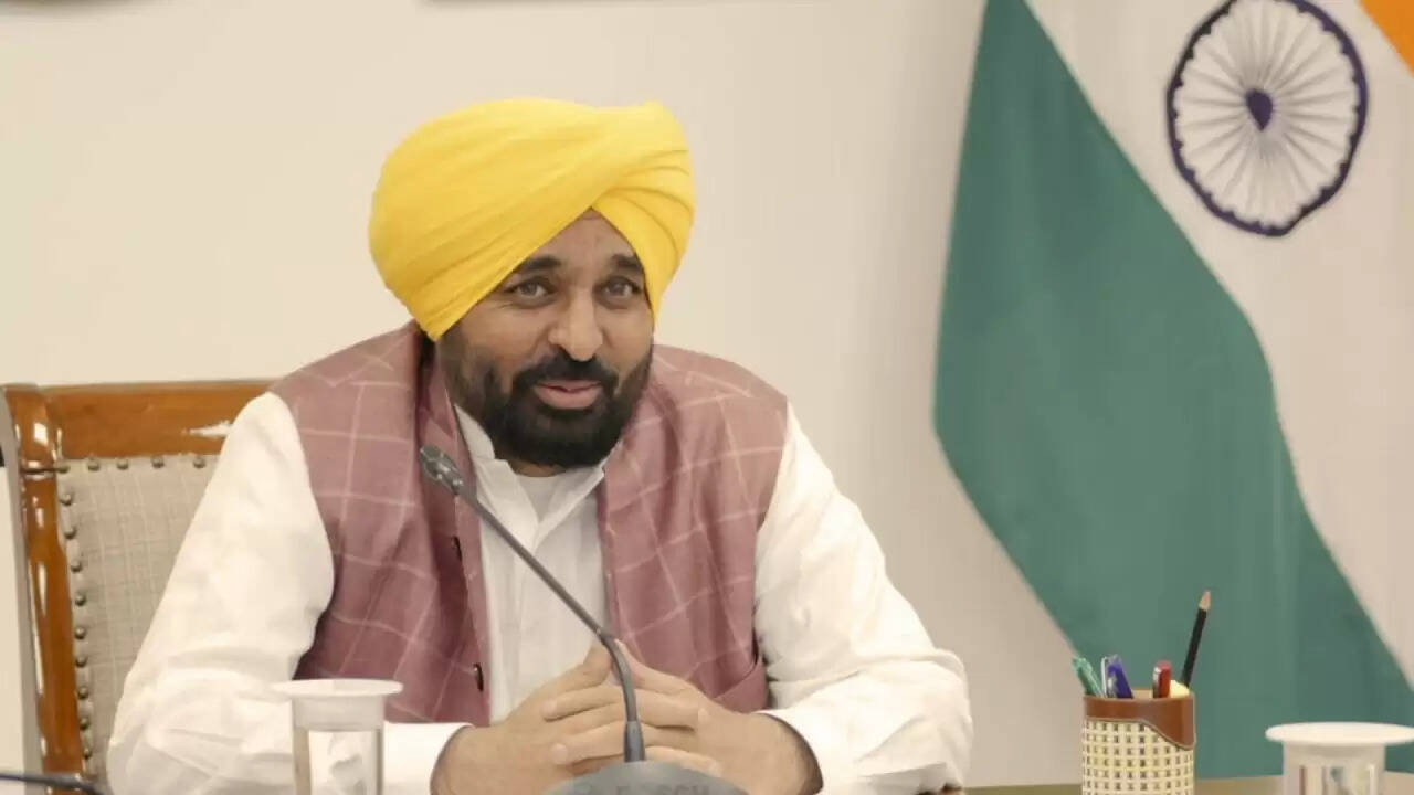 पंजाब के मुख्यमंत्री भगवंत मान का भ्रष्टाचार के खिलाफ सख्त संदेश: ईमानदार युवाओं को मिलेगा मौका