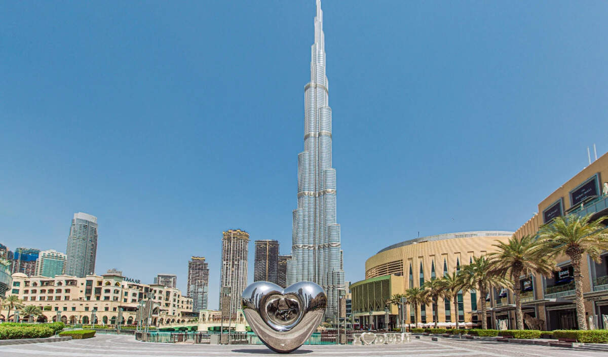 दुबई में निवेश पर युद्ध तनाव का प्रभाव: अमीर परिवारों की चिंताएं