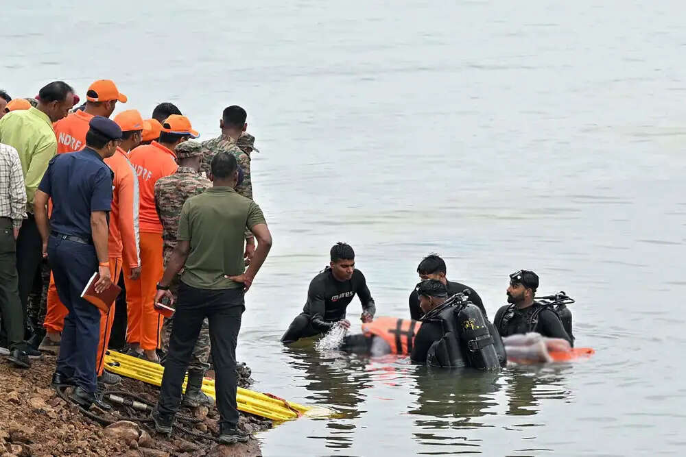 बरगी डैम में क्रूज बोट हादसे में बढ़ी मृतकों की संख्या, बचाव कार्य जारी