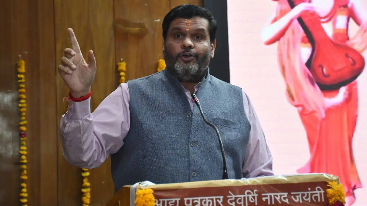 झारखंड राज्यसभा चुनाव: प्रो. गौरव वल्लभ की उम्मीदवारी ने बढ़ाई राजनीतिक हलचल