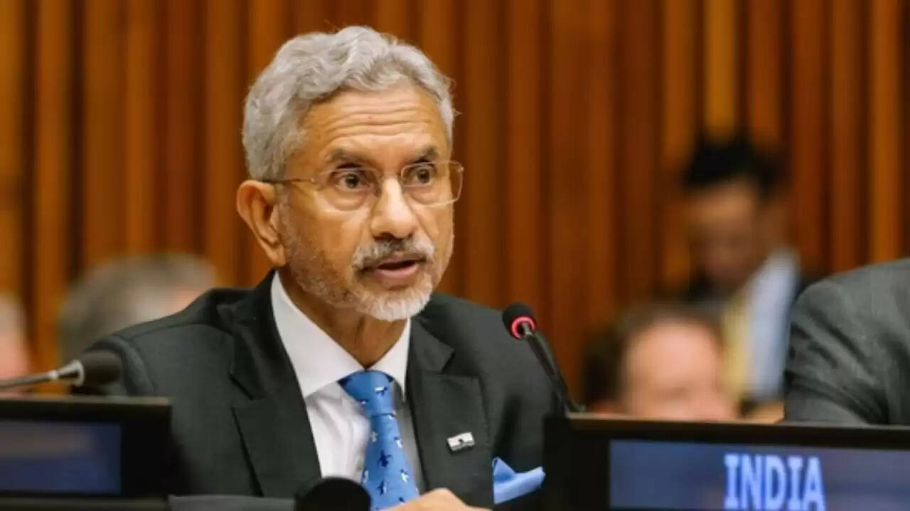 अमेरिका में गवर्नमेंट शटडाउन के बीच जयशंकर की अद्भुत सड़क यात्रा