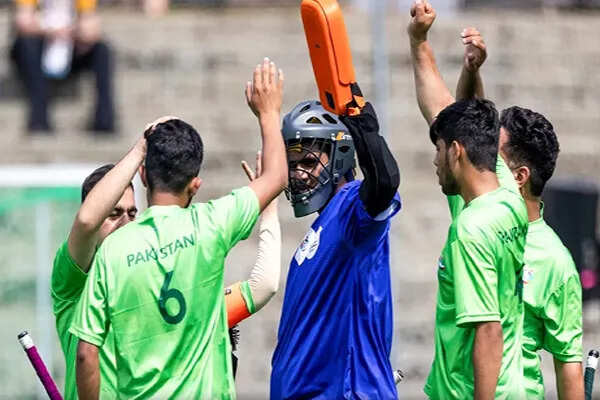 पाकिस्तान हॉकी टीम के खिलाड़ियों ने बोर्ड के खिलाफ खोला मोर्चा