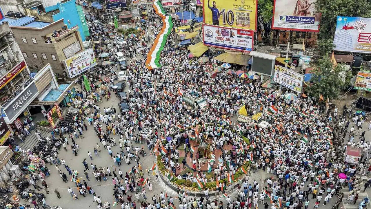 झारखंड में परीक्षा गड़बड़ियों के खिलाफ प्रदर्शन तेज, मुख्यमंत्री से इस्तीफे की मांग