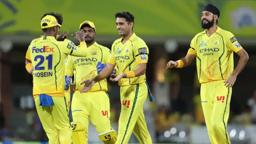 CSK की IPL 2026 में वापसी: प्लेऑफ में पहुंचने की चुनौती