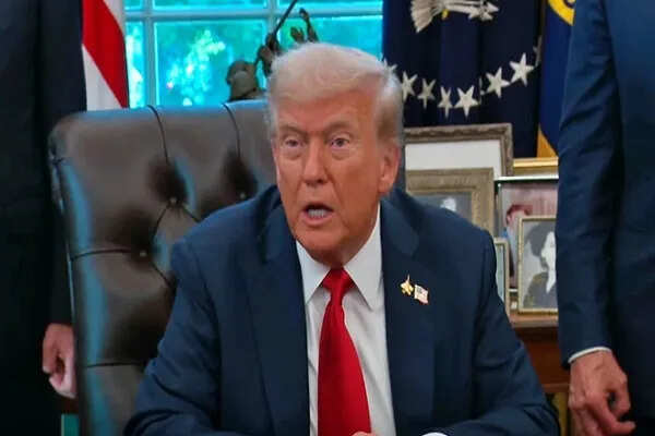 अमेरिकी राष्ट्रपति ट्रंप का विवादास्पद परमाणु परीक्षण आदेश