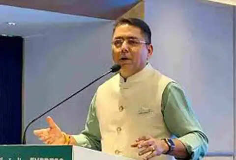 अमन अरोड़ा ने भाजपा पर महंगाई और तेल की कीमतों को लेकर किया हमला