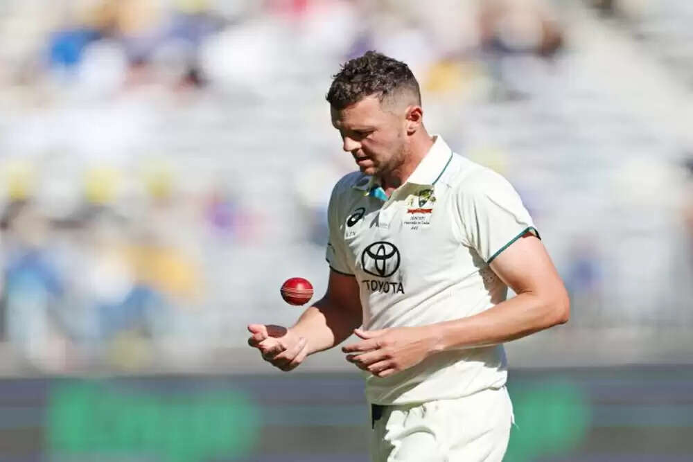 टी20 वर्ल्ड कप 2026: ऑस्ट्रेलिया को जोश हेजलवुड का बड़ा झटका