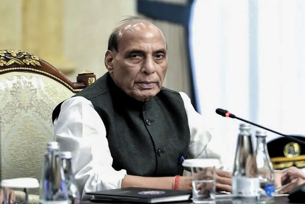 राजनाथ सिंह ने एससीओ बैठक में आतंकवाद पर कड़ा रुख अपनाया