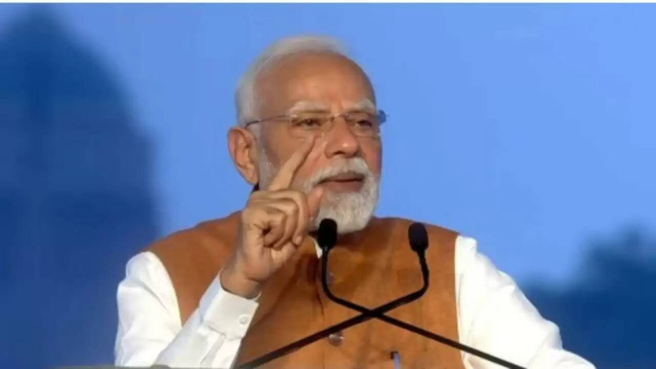 प्रधानमंत्री मोदी ने कर्तव्य भवन-03 का उद्घाटन किया, नई प्रशासनिक केंद्र की शुरुआत