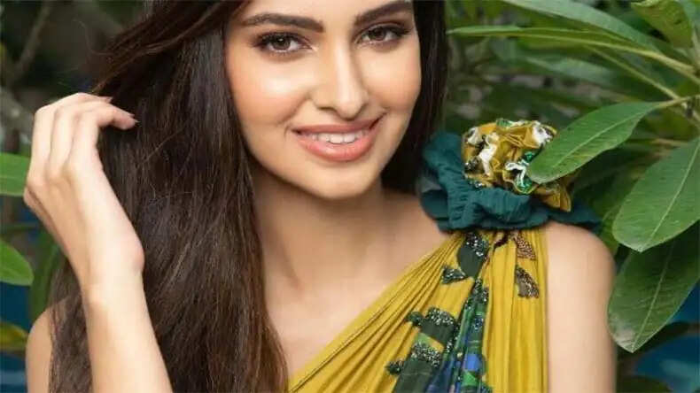 मानसा वाराणसी: राम चरण की फिल्म 'पेड्डी' में आइटम नंबर करने वाली एक्ट्रेस