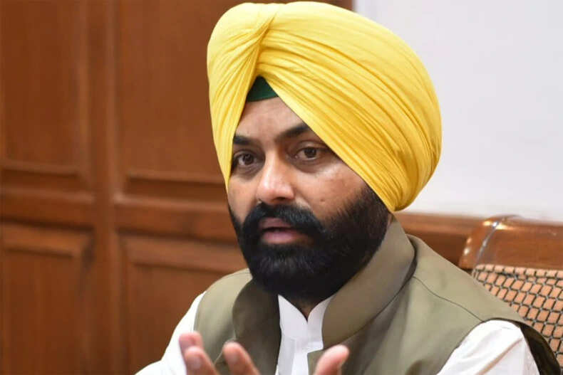 पंजाब के परिवहन मंत्री लालजीत भुल्लर ने दिया इस्तीफा