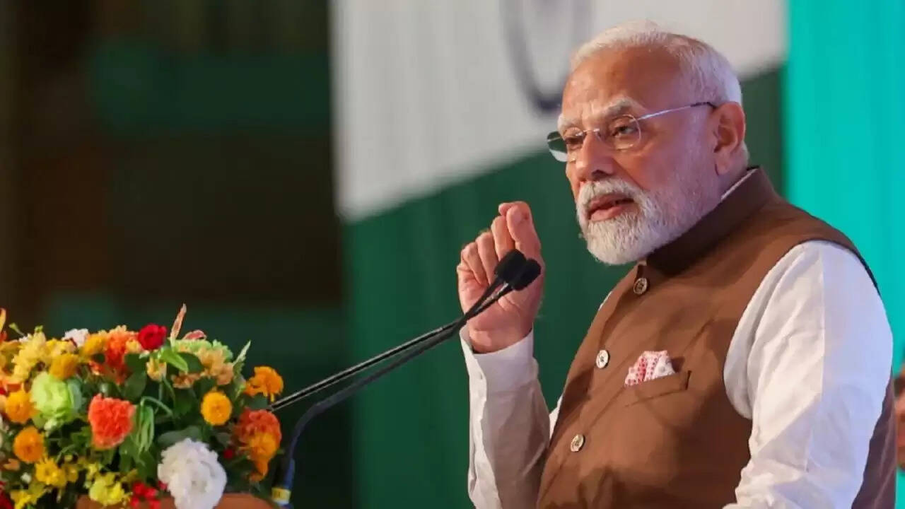 भारत-जापान संबंध: मोदी ने टोक्यो में आर्थिक साझेदारी पर जोर दिया