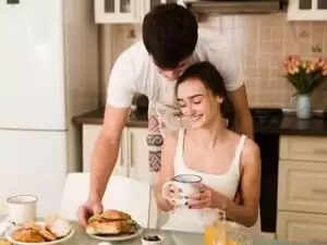 पानी पीने के सही तरीके: स्वास्थ्य के लिए महत्वपूर्ण सुझाव