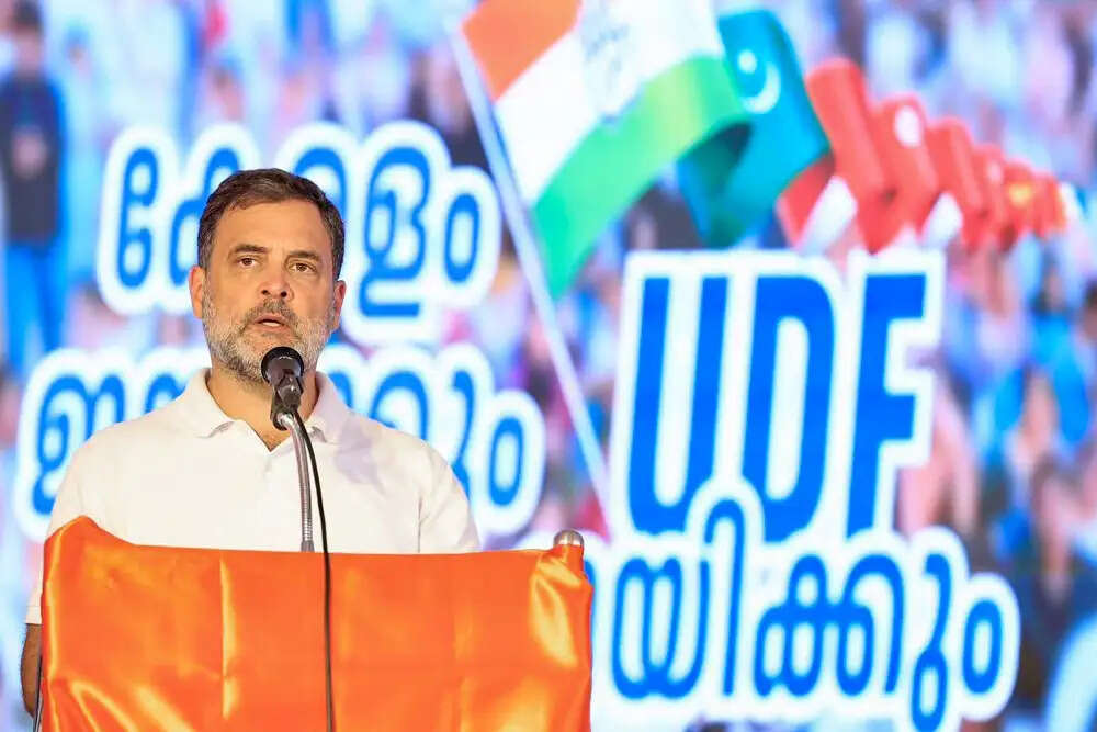 राहुल गांधी का केरल में भाजपा और RSS पर हमला