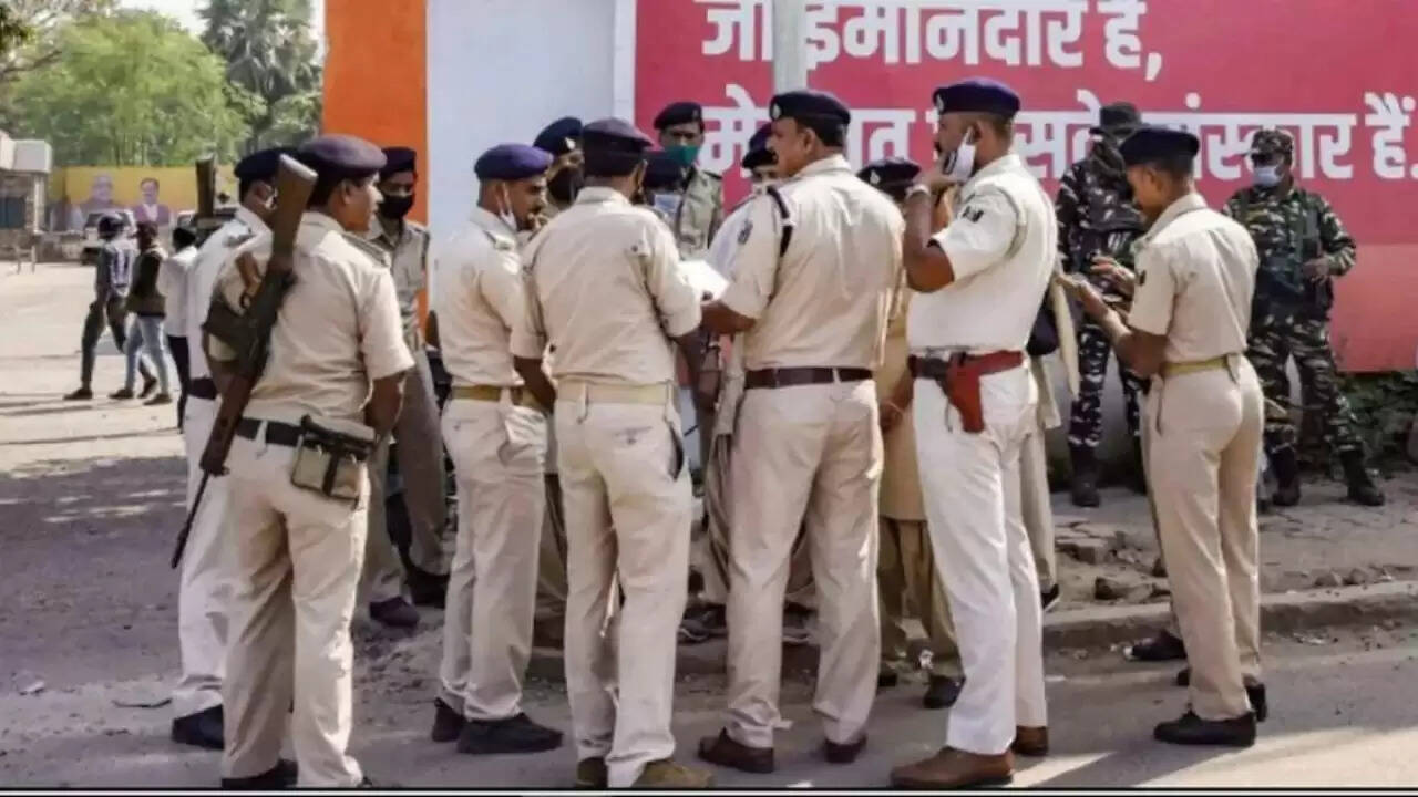 पलवल में पुलिस पर हमला: क्या है इस घटना के पीछे की कहानी?