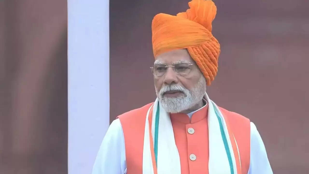 प्रधानमंत्री मोदी का स्वतंत्रता दिवस पर RSS को 100 साल की बधाई