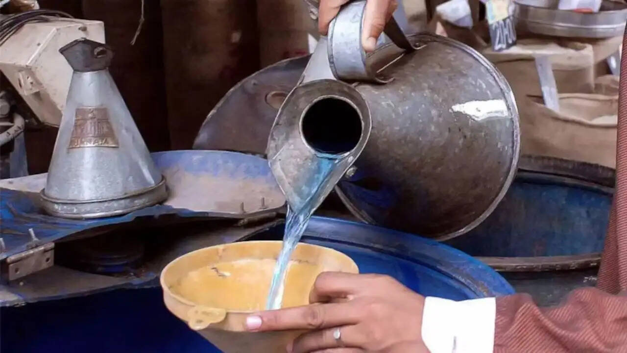 भारत में केरोसिन की आपूर्ति में अस्थायी ढील, ईंधन संकट से निपटने के लिए सरकार का कदम