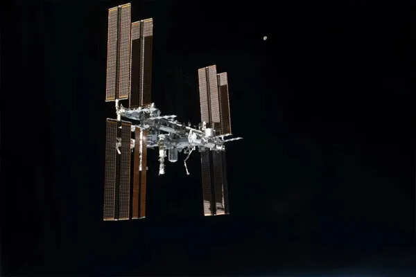 NASA का महत्वपूर्ण निर्णय: अंतरिक्ष स्टेशन से लौटेगी चार सदस्यीय टीम