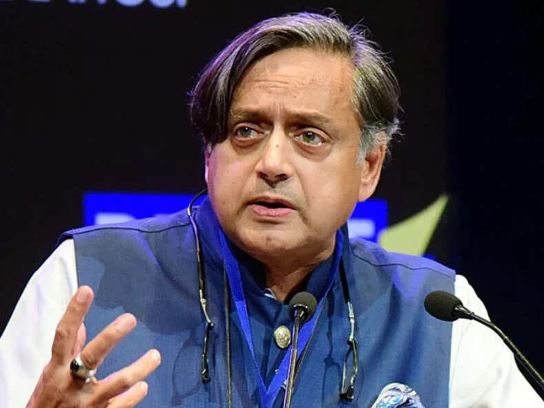 भारत की पश्चिम एशिया संकट पर प्रतिक्रिया: शशि थरूर की जिम्मेदार कूटनीति