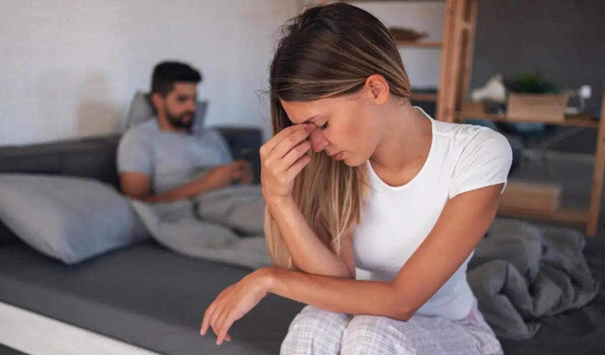 अपने रिश्ते में दूरी बनाने के 6 प्रभावी तरीके