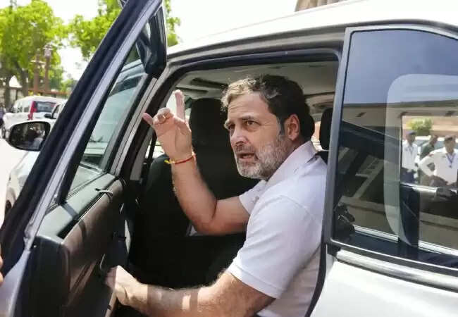 इंदौर में दूषित जल संकट: राहुल गांधी का दौरा