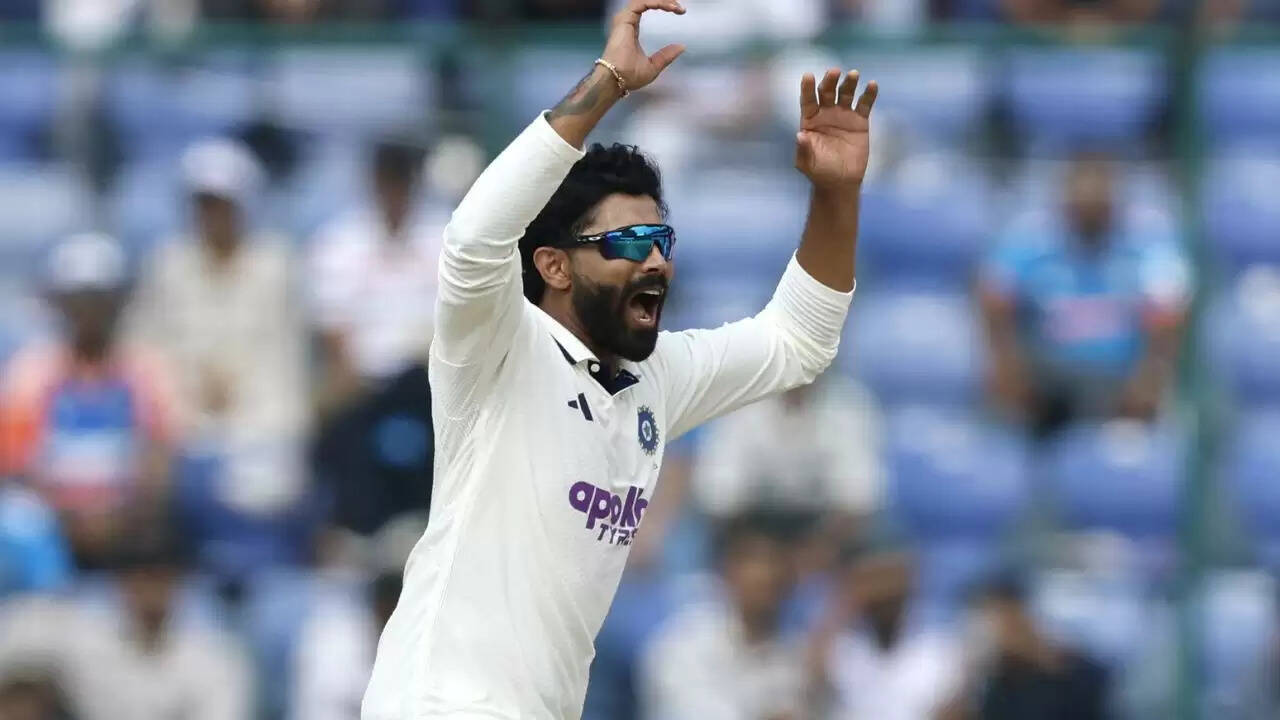 रविंद्र जडेजा ने टेस्ट क्रिकेट में नया मील का पत्थर स्थापित किया