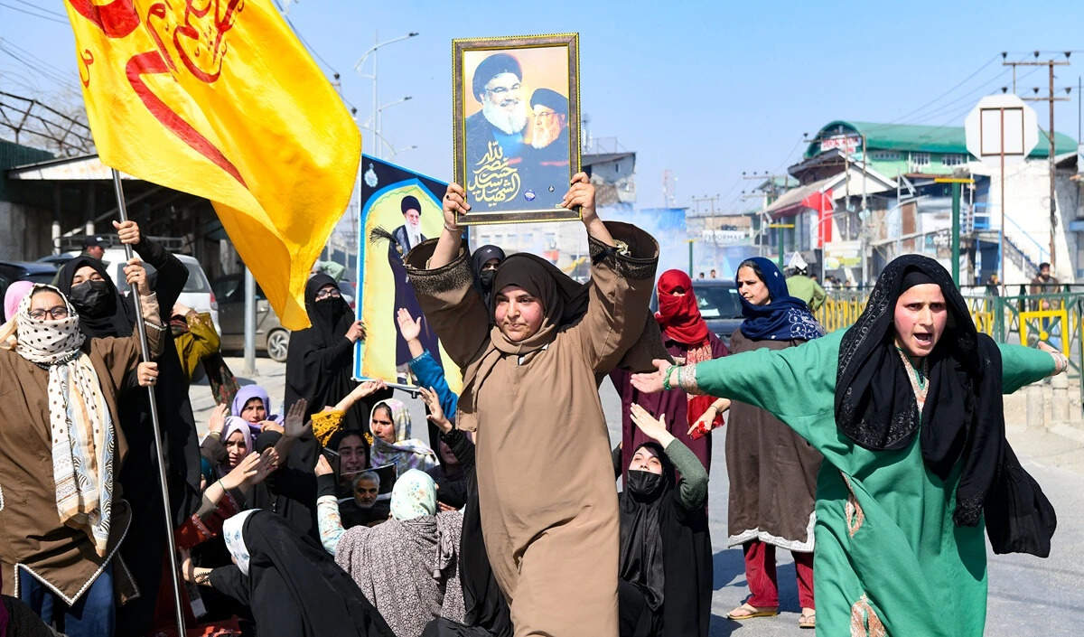 कश्मीर में ईरान के लिए चंदा: बलूच एक्टिविस्ट का सवाल